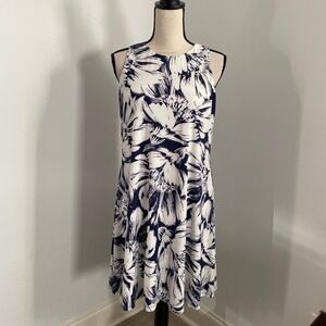 Pleated Floral Office Chic Dress sz 6‎ Navy White Mature A-Line Anne Klein Work